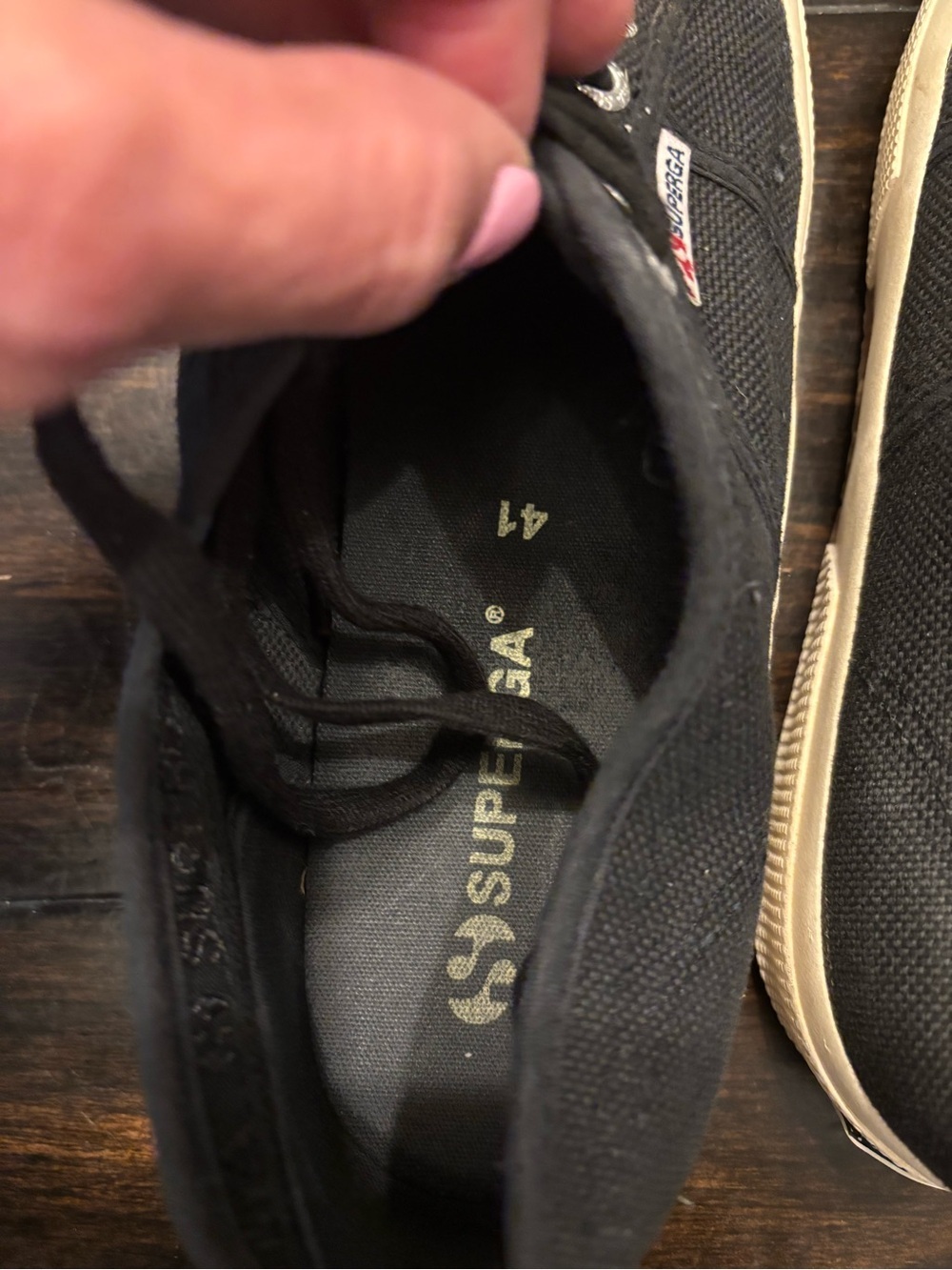 Superga Black Canvas Low-Top Sneakers with Off-White Sole Men’s size 8 - Picture 7 of 8